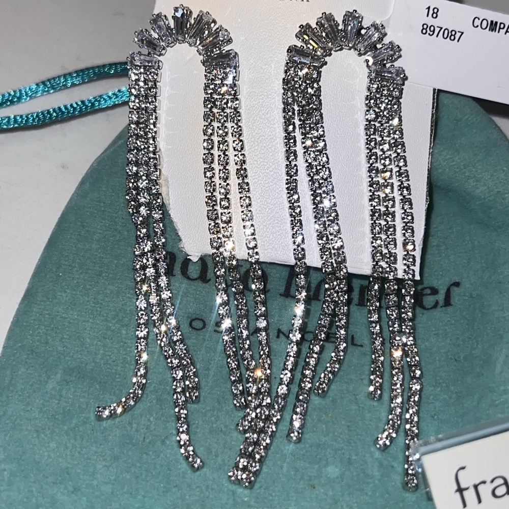 Earrings Bundle! > ALL are brand new never worn > 6 pairs 💎✨ Scroll for more >